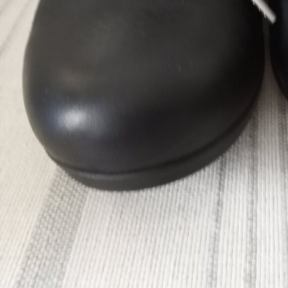 'Comfortiva' Pillow Top Memory Foam Black leather lace up New Without Box Size 8 - Picture 7 of 16